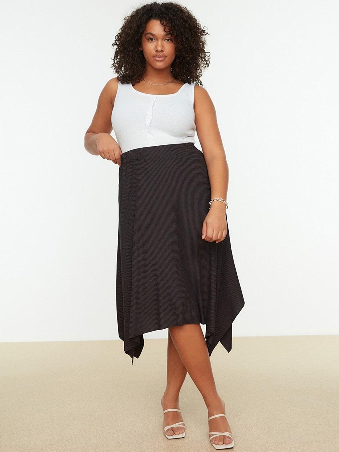 Trendyol Women Black Solid A-Line Knee-Length Skirt