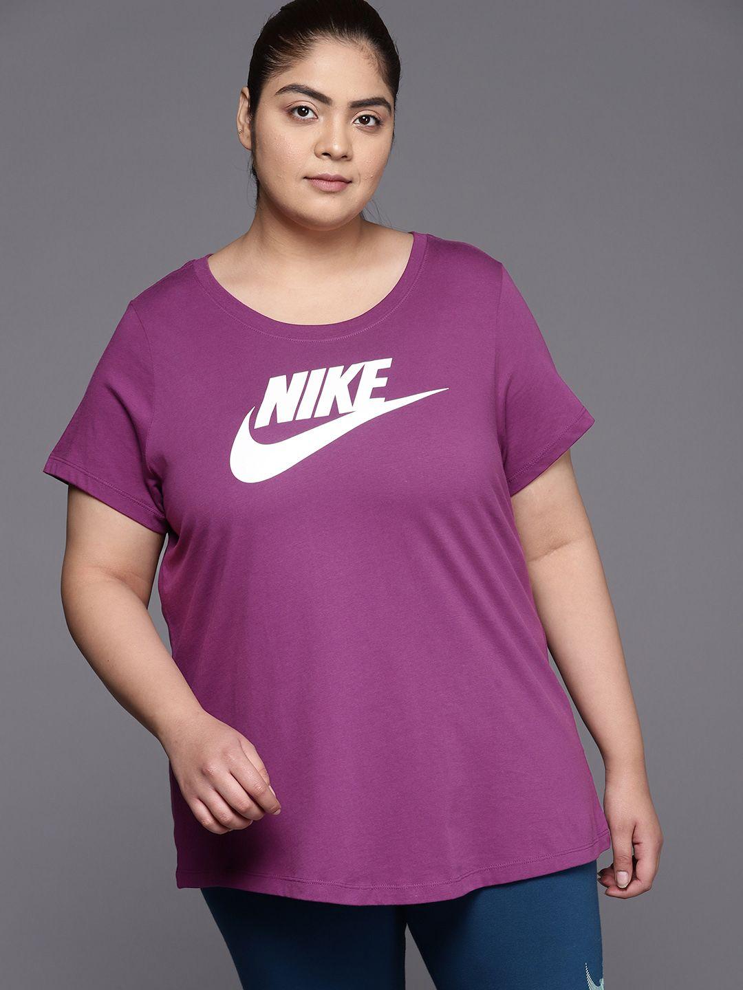 nike-women-plus-size-sports-essntl-futura-pure-cotton-t-shirt