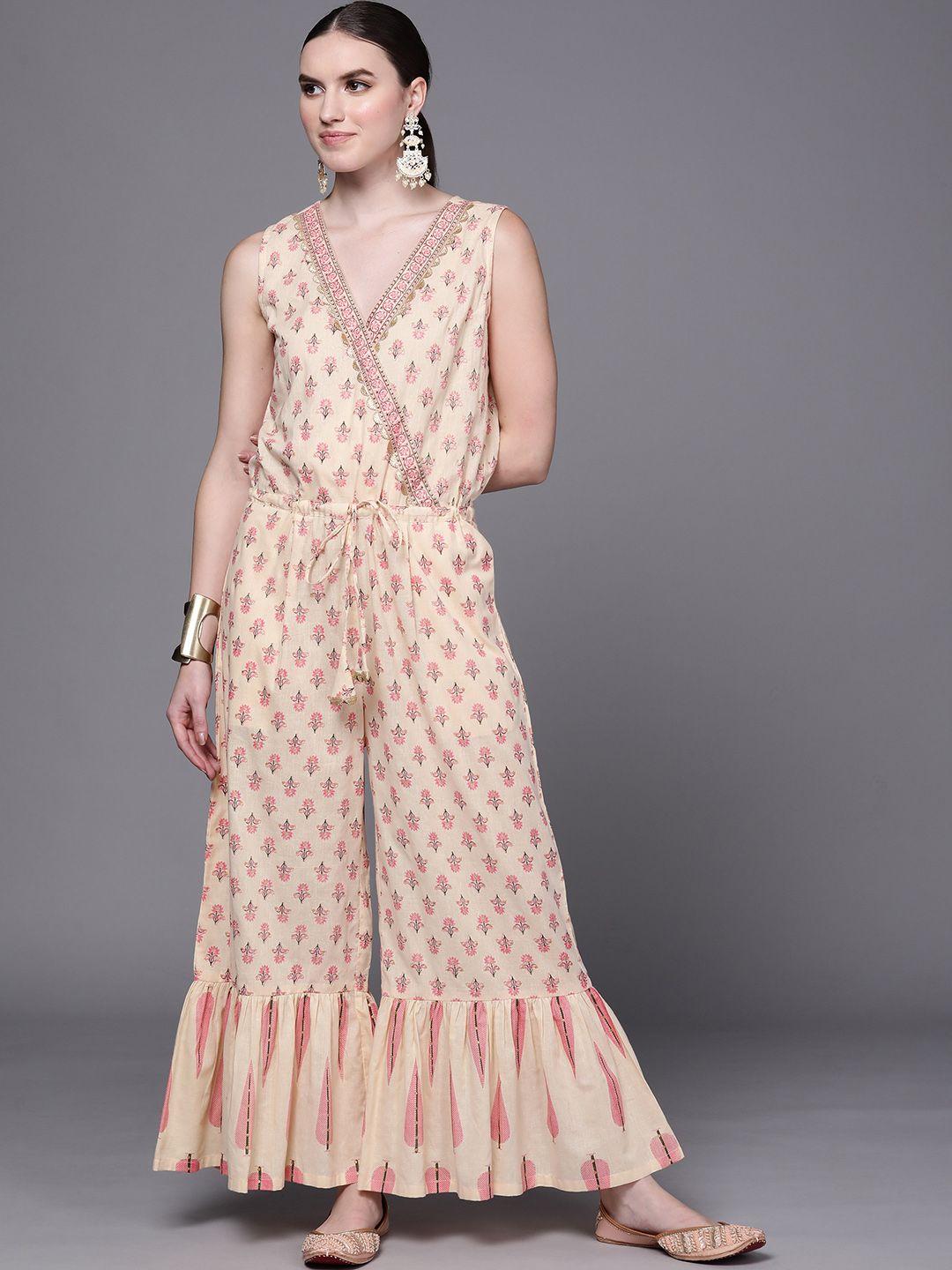 Ahalyaa Off White & Pink Printed Basic Jumpsuit