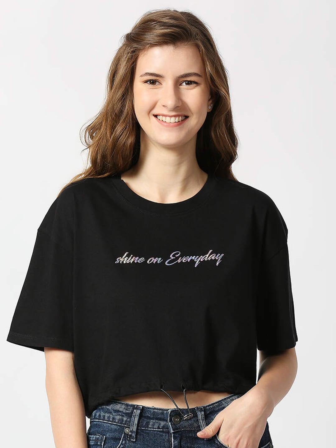 Pepe Jeans Women Black Typography Drop-Shoulder Sleeves T-shirt