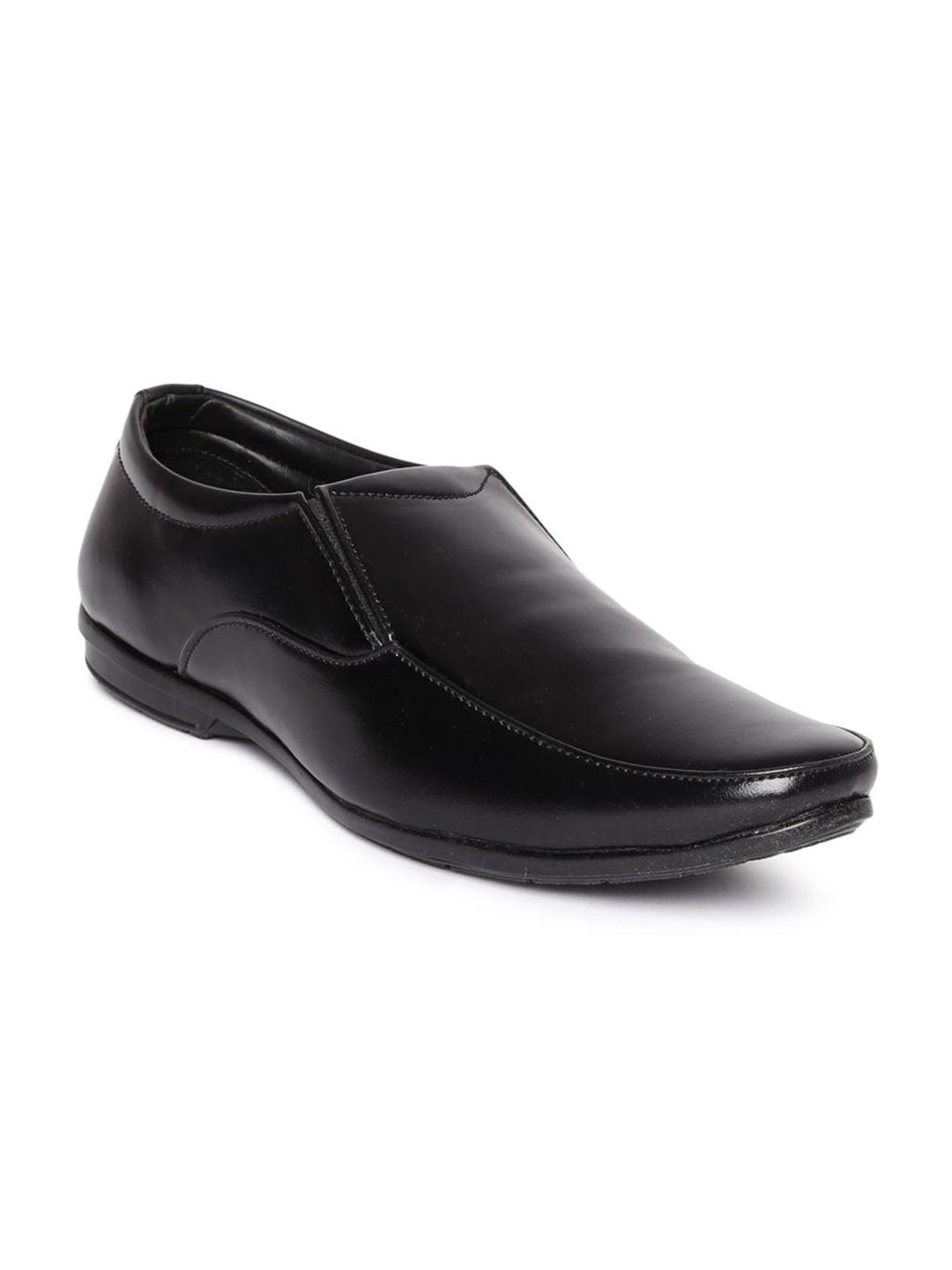 paragon-men-black-solid-formal-slip-on-shoes