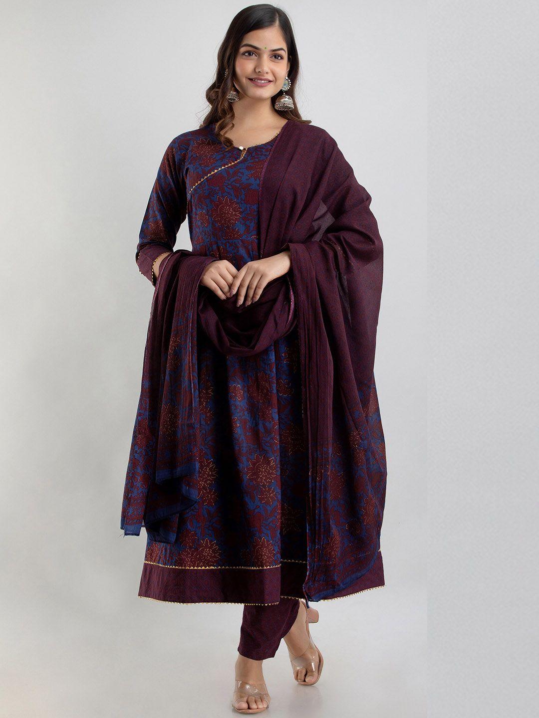 OMASK Women Floral Printed Pleated Kurta with Trousers & Dupatta