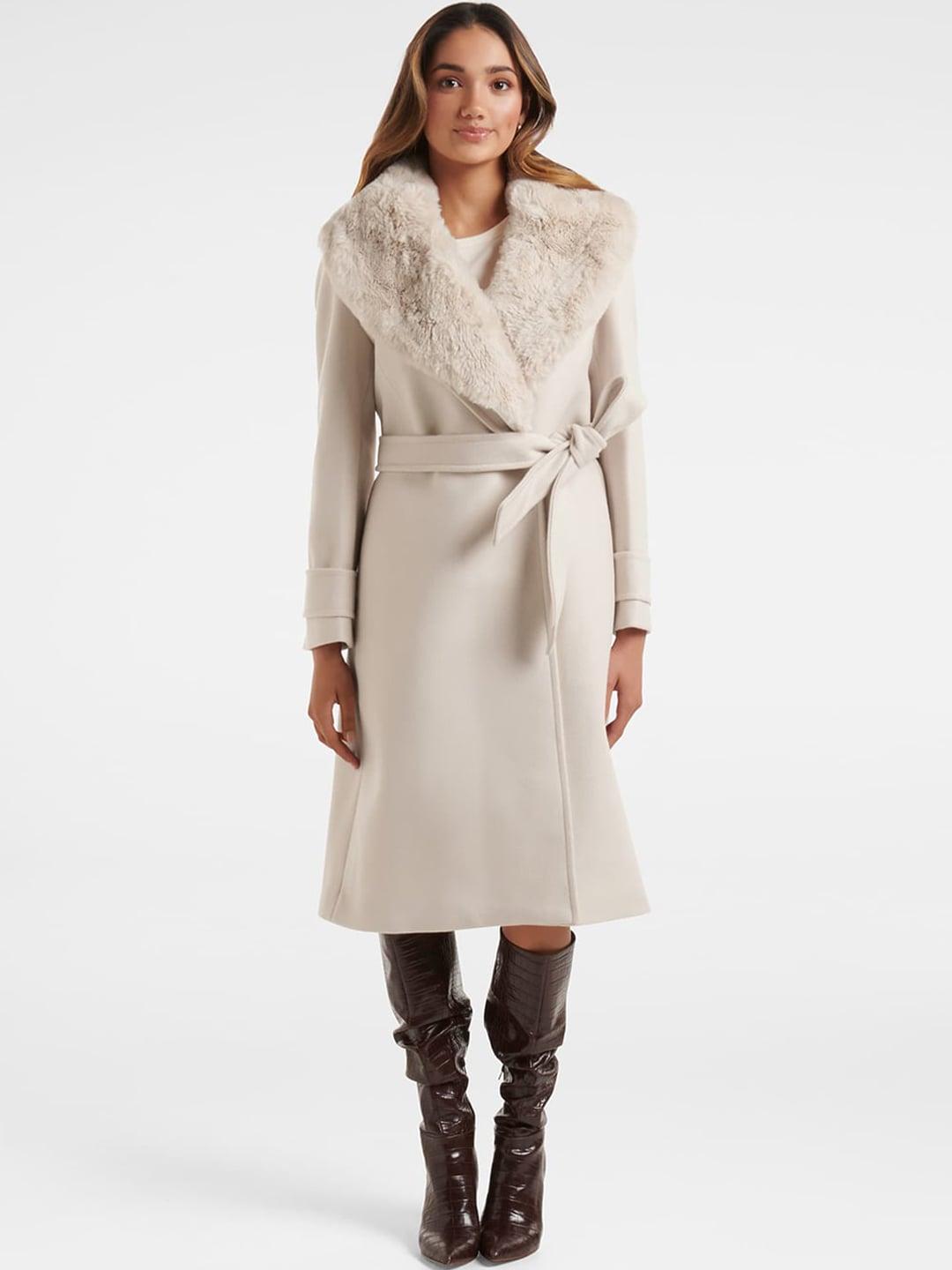 forever-new-women-nora-petite-fur-collar-trench-coat