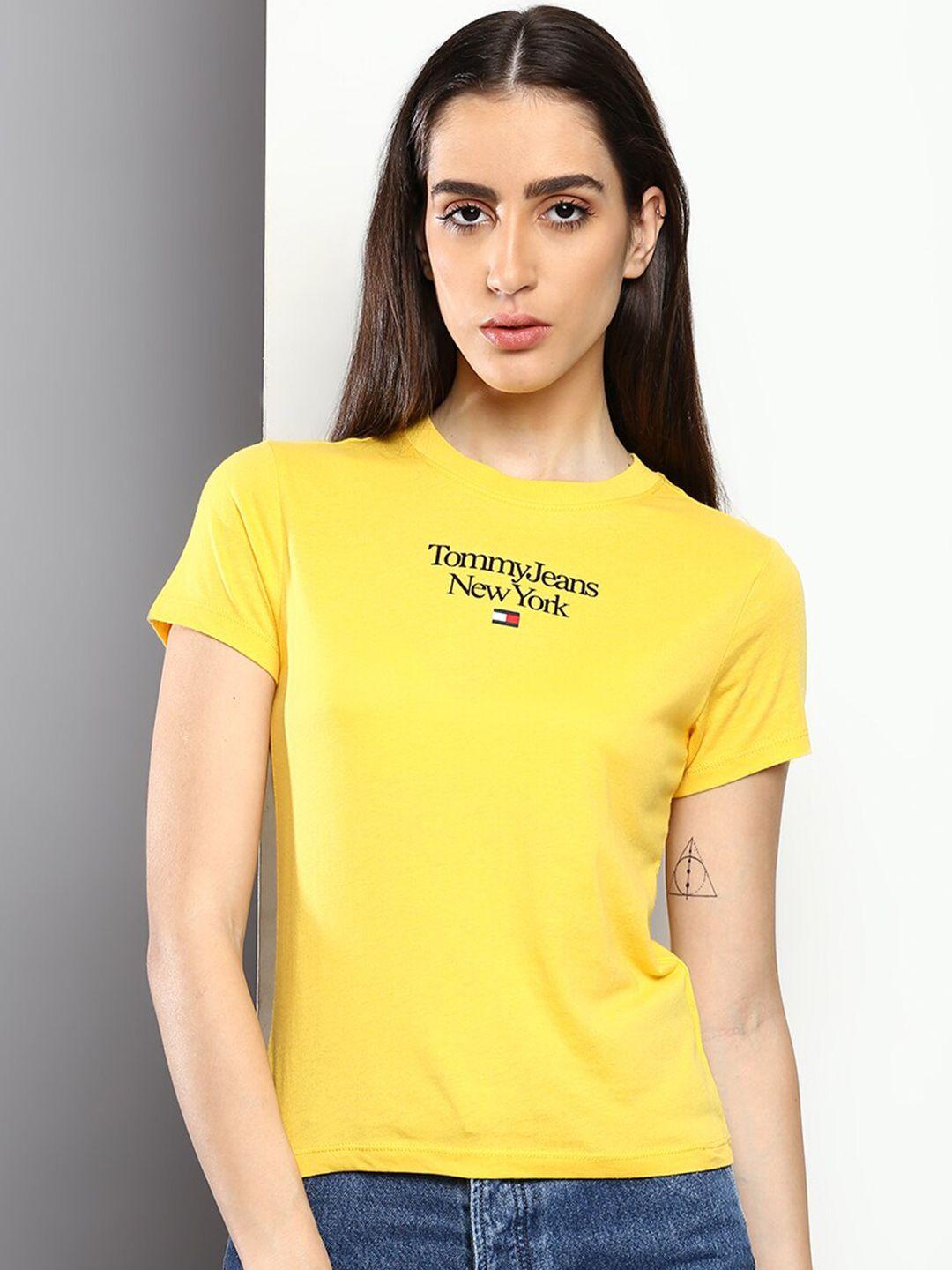 Tommy Hilfiger Women Printed Slim Fit T-shirt