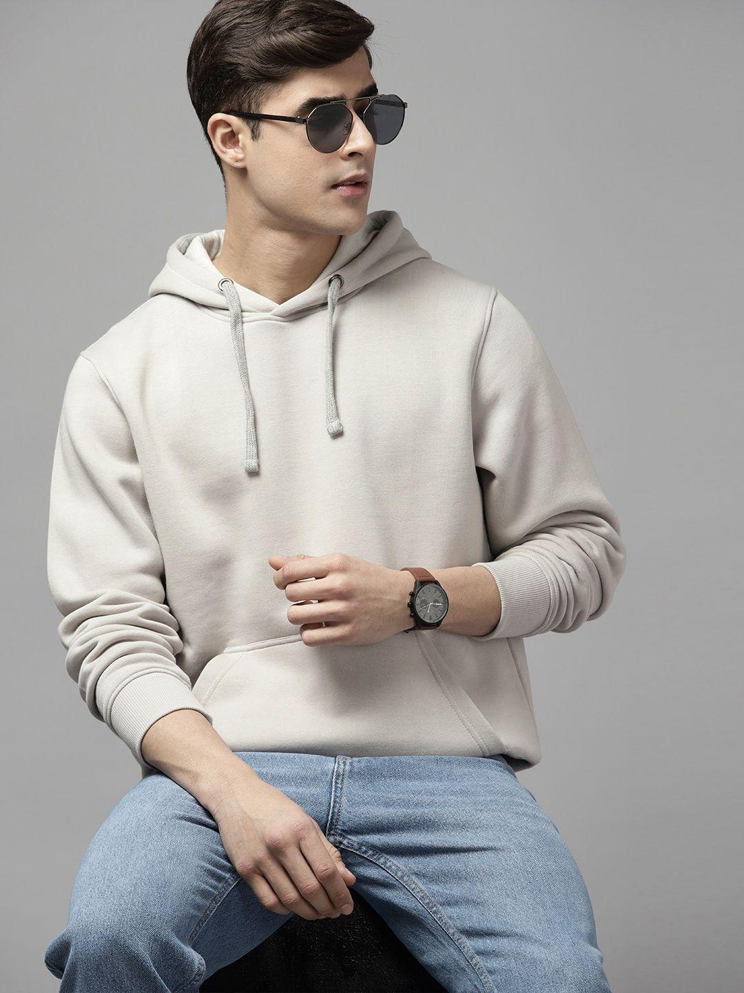 roadster-men-solid-hooded-sweatshirt