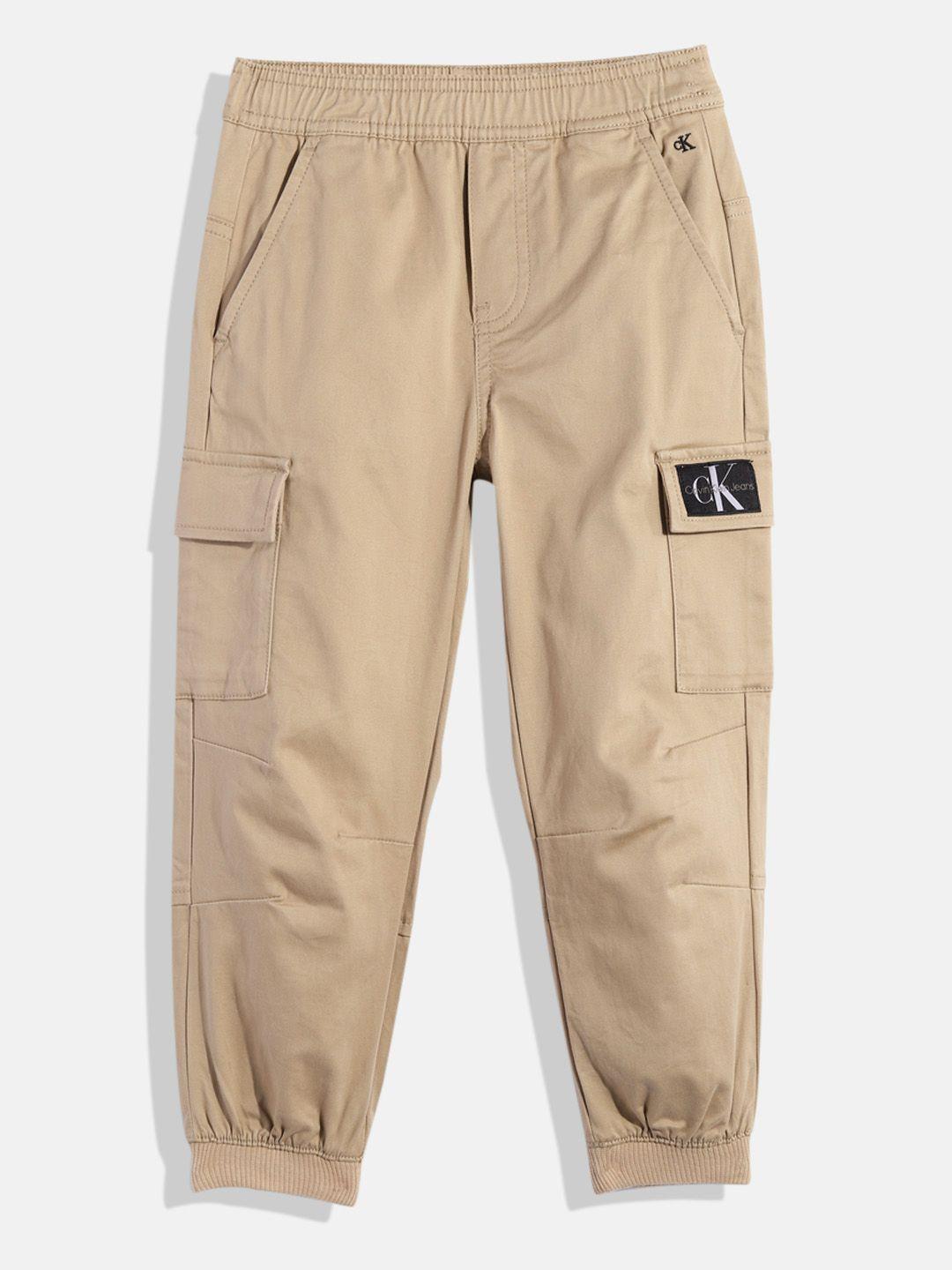 calvin-klein-boys-solid-regular-fit-mid-rise-plain-woven-flat-fronts-cargo-style-joggers