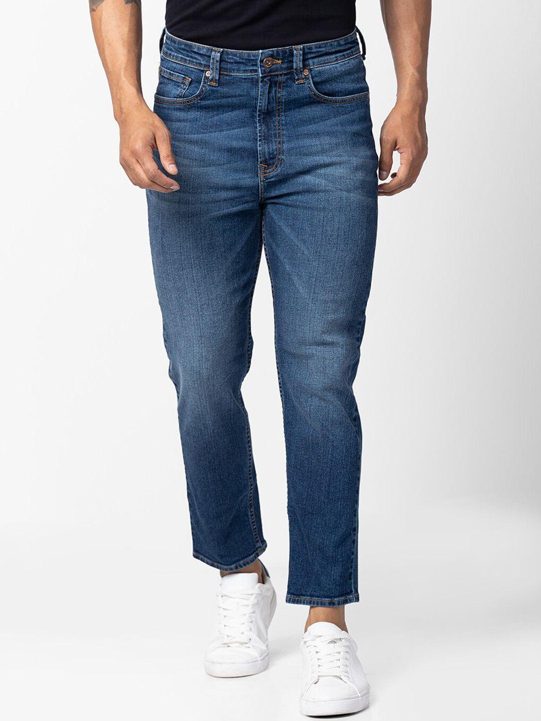 spykar-men-relaxed-fit-low-distress-light-fade-stretchable-cotton-jeans