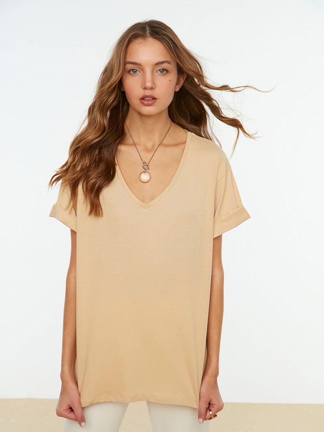 trendyol-women-v-neck-extended-sleeves-oversize-pure-cotton-t-shirt
