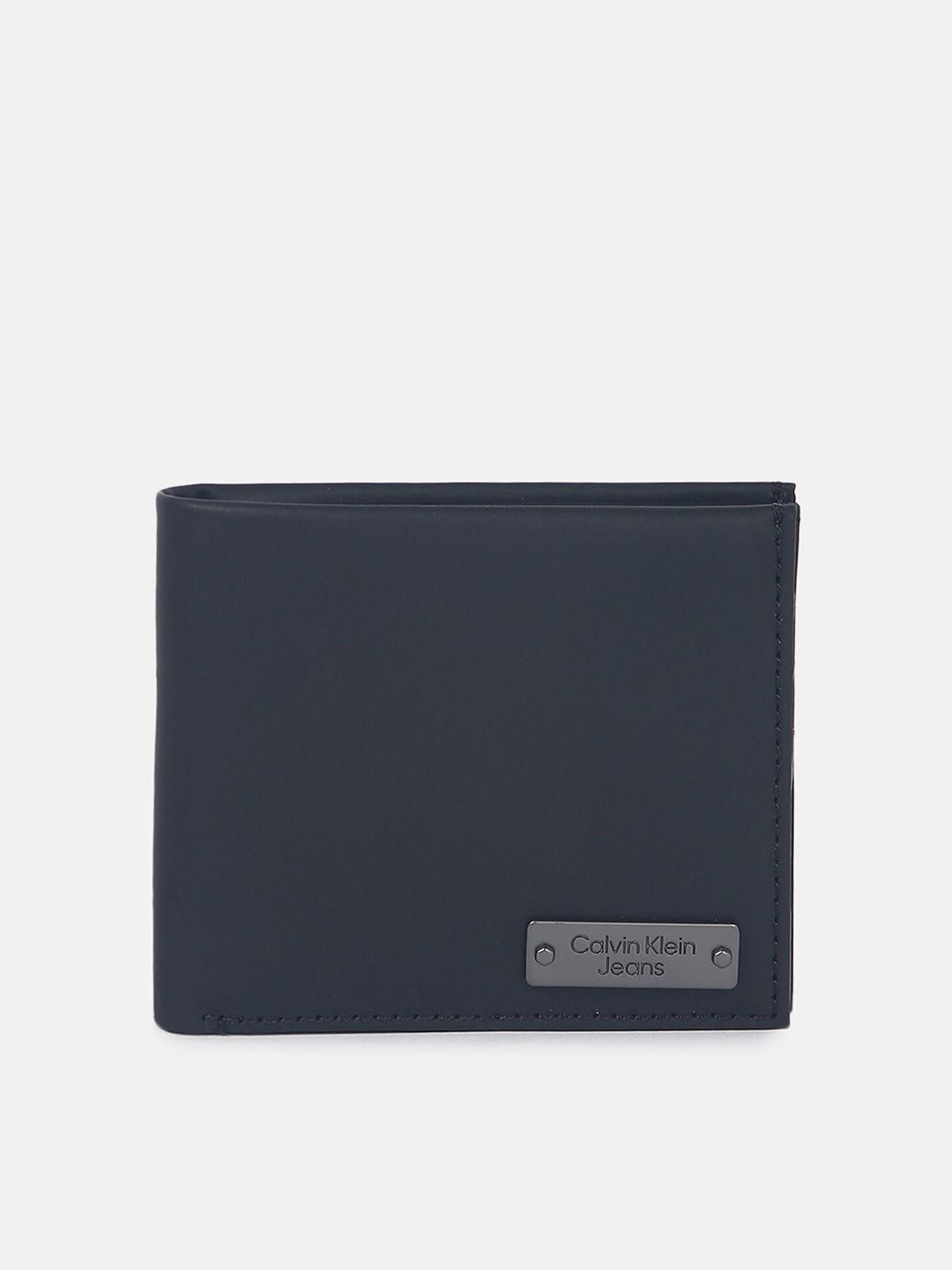 Calvin Klein Jeans Men Leather Two Fold Wallet