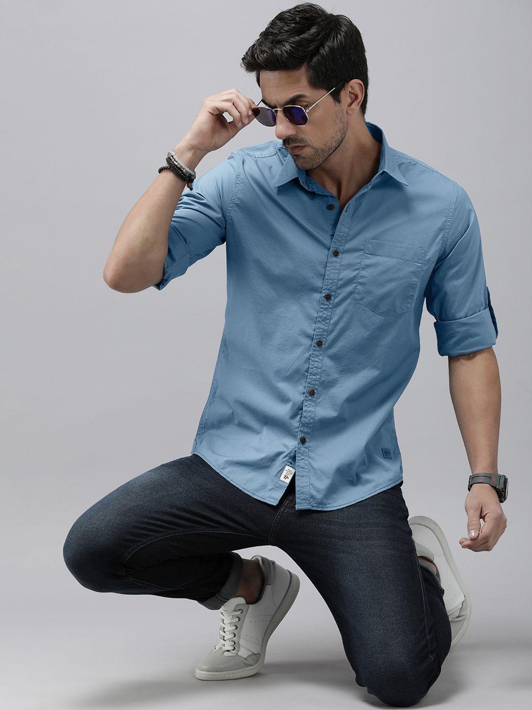 the-roadster-lifestyle-co.-men-solid-roll-up-sleeves-casual-shirt