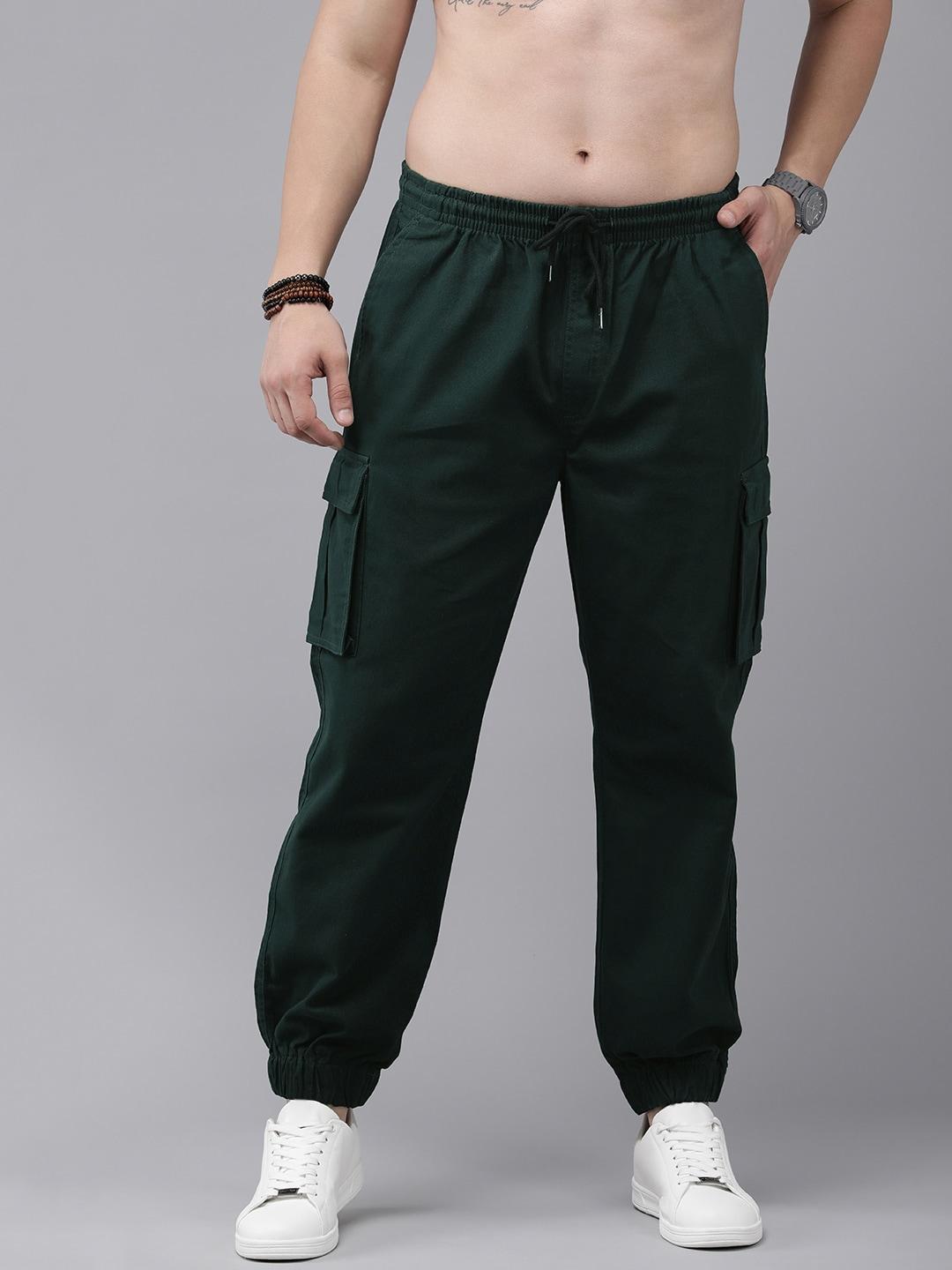 roadster-men-solid-relaxed-fit-mid-rise-plain-woven-flat-front-jogger-style-cargos