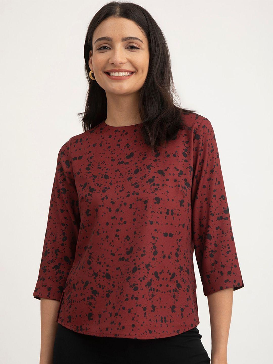 FableStreet Abstract Printed Crew Neck Three-Quarter Sleeves Top