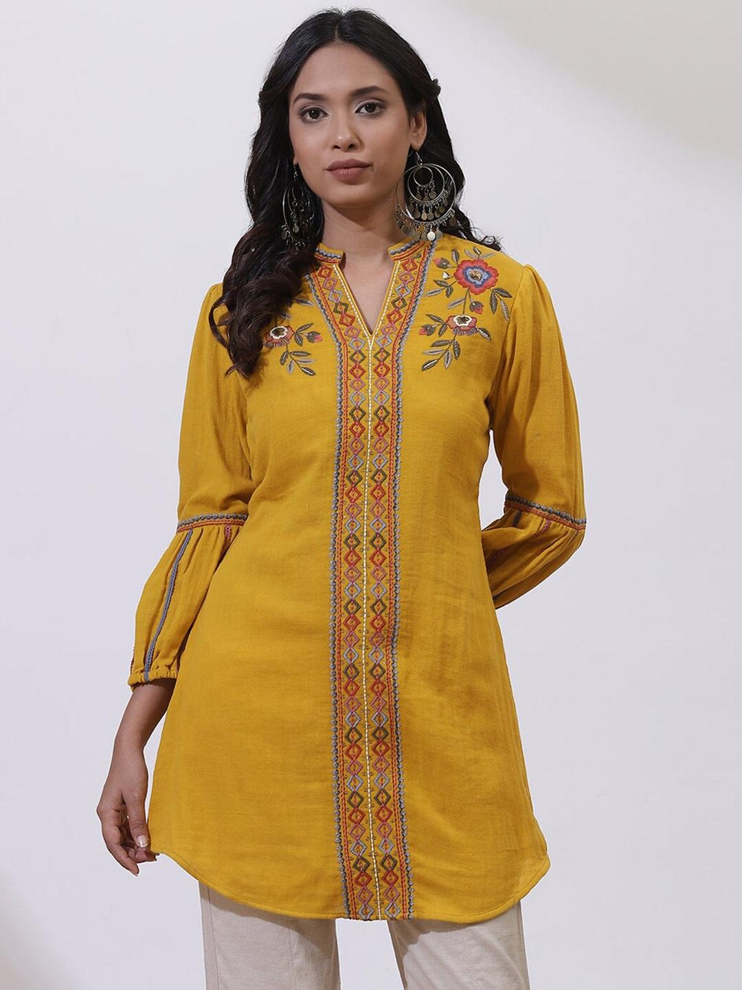 lakshita-plus-size-mandarin-collar-embroidered-pure-cotton-tunic