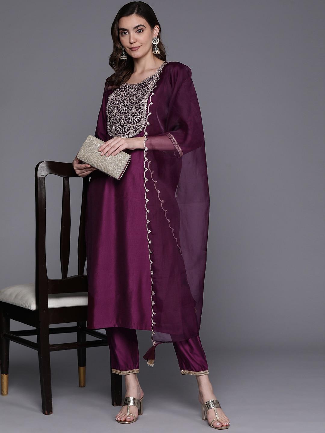 Indo Era Floral Embroidered Regular Sequinned Liva Kurta With Trousers & Dupatta