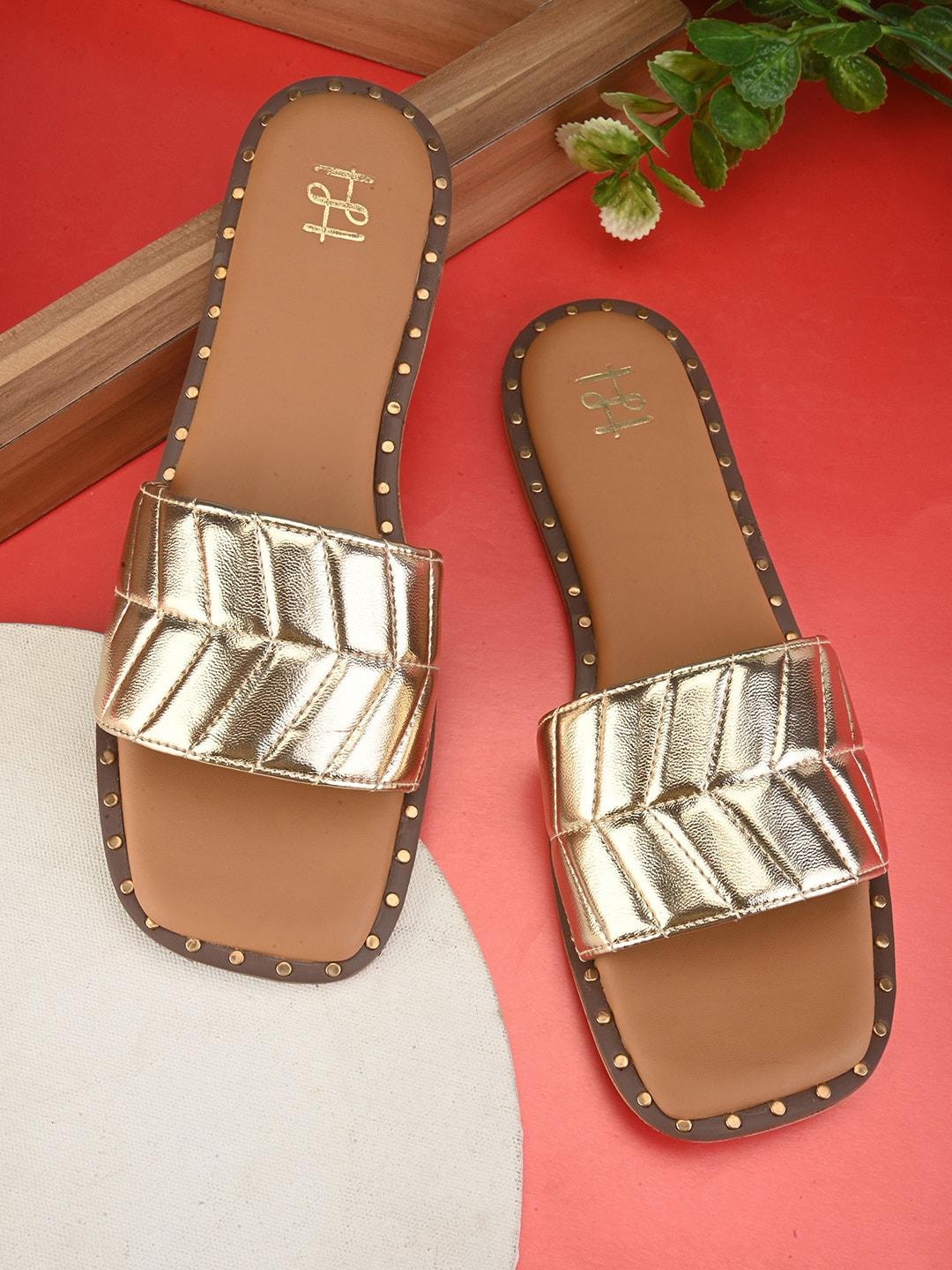 Hydes N Hues Open Toe Flats with Quilts