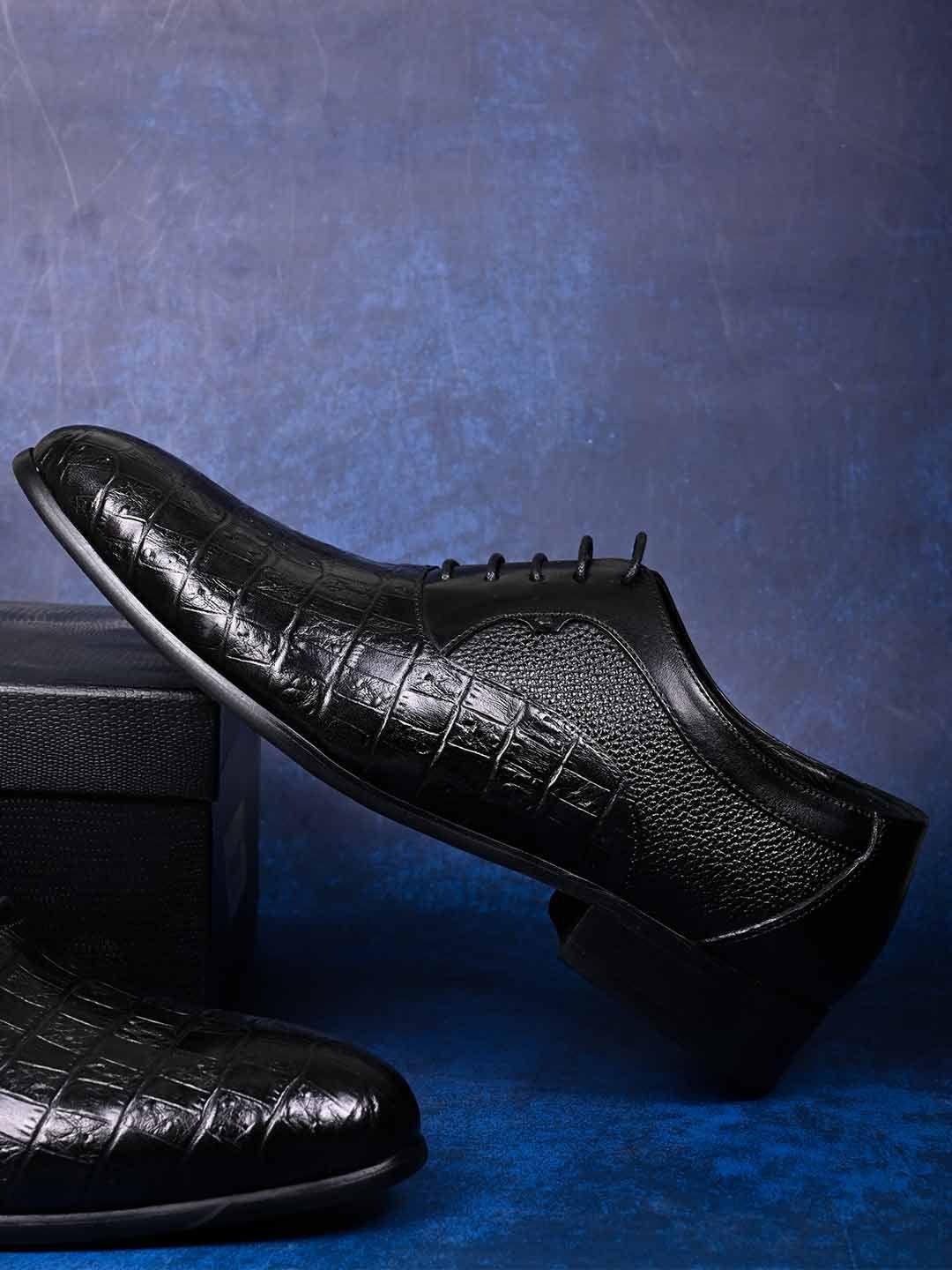 Cobblerz Men Textured Leather Comfort Insole Basics Oxfords