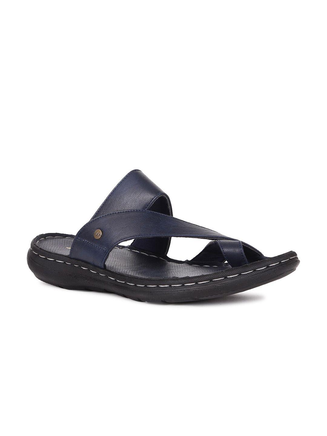 bata-men-textured-comfort-sandals