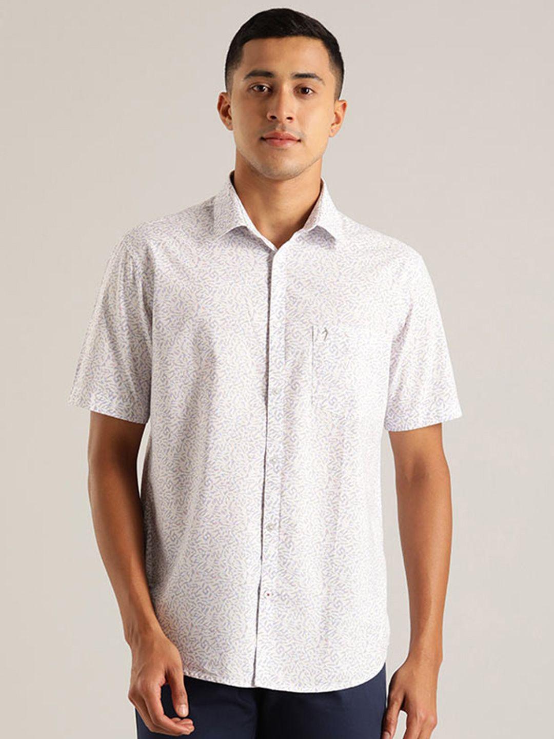 indian-terrain-chiseled-slim-fit-abstract-printed-pure-cotton-shirt