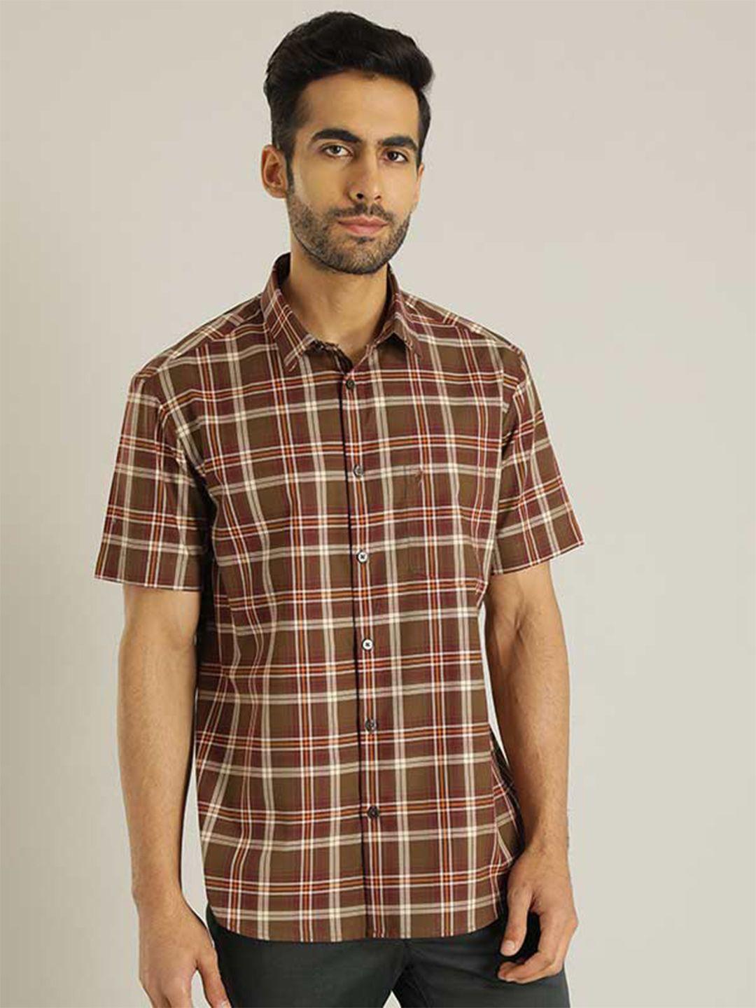 Indian Terrain Men Chiseled Slim Fit Tartan Checked Pure Cotton Casual Shirt