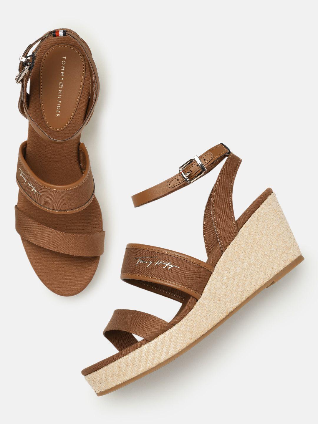 tommy-hilfiger-solid-multi-strap-wedge-sandals