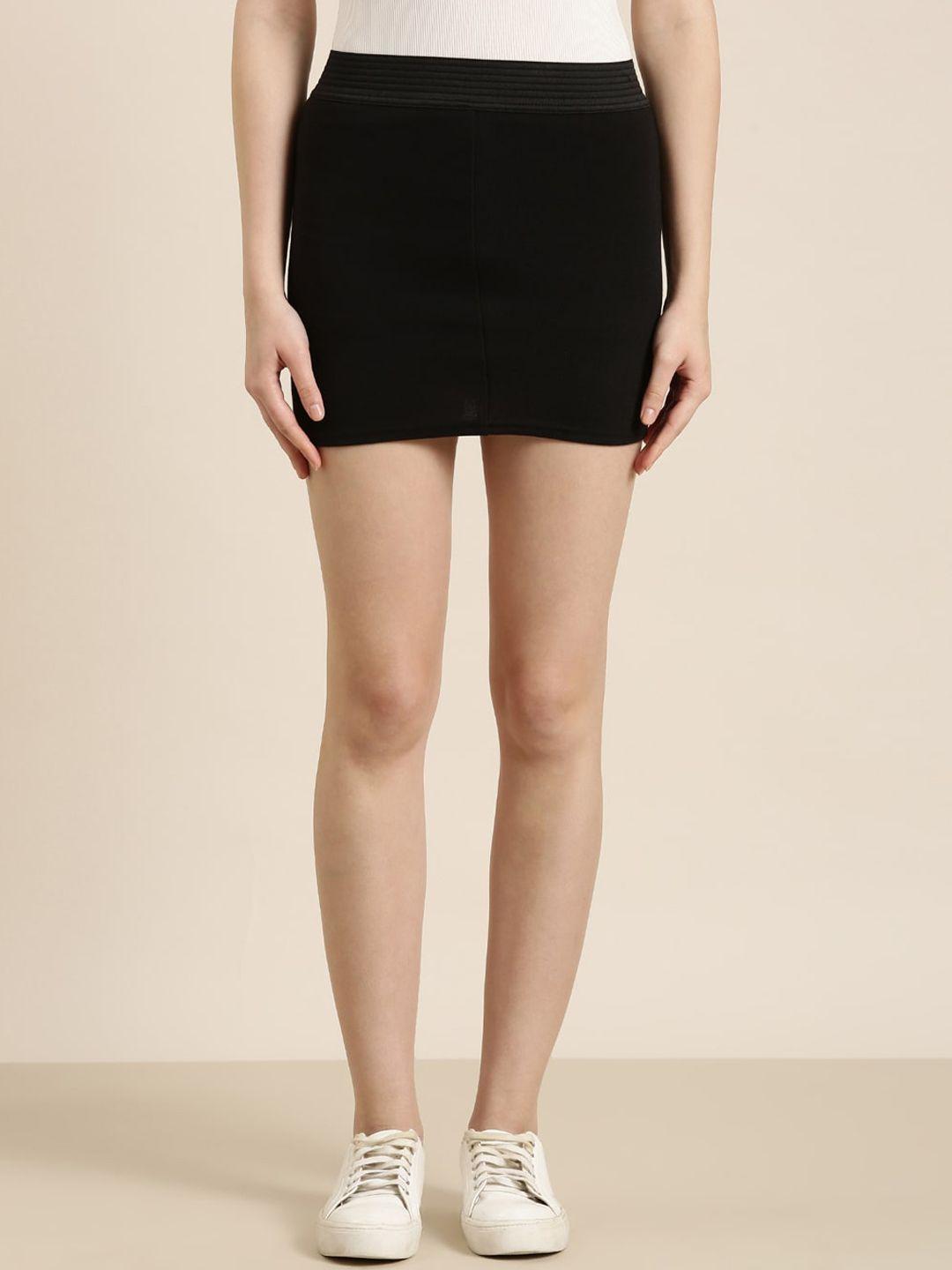 SHOWOFF Above Knee-Length Pencil Mini Skirt