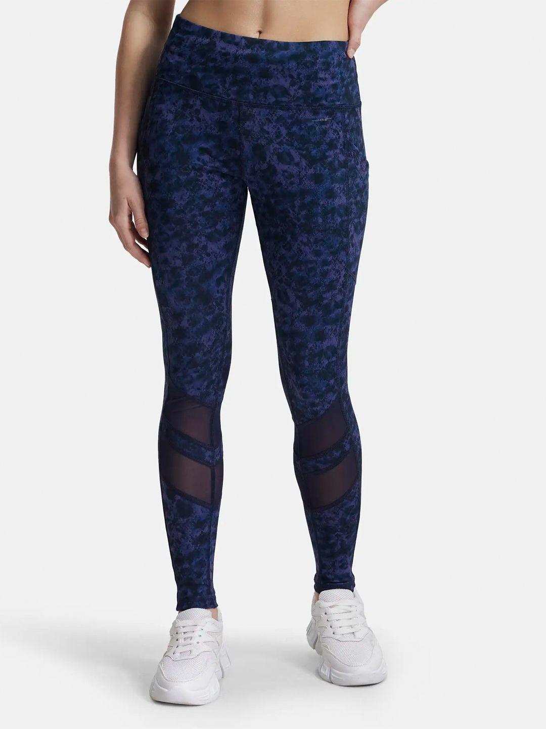 jockey-women-abstract-printed-stay-dry-technology-sports-tights