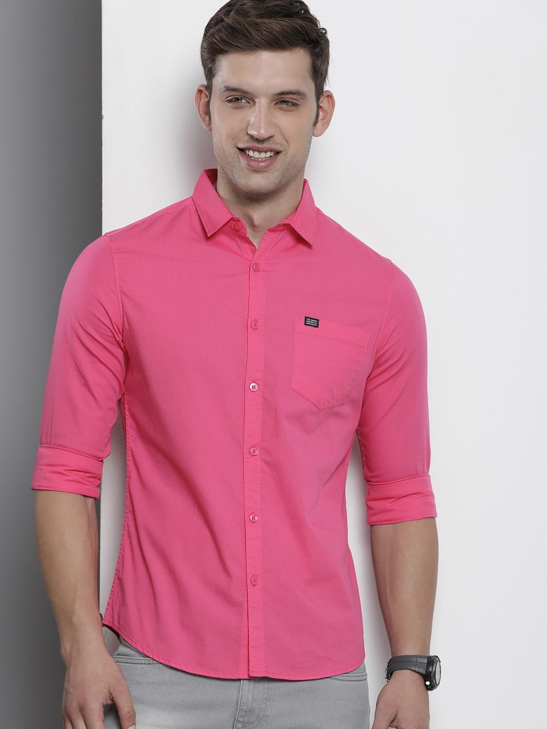 the-indian-garage-co-men-slim-fit-opaque-casual-shirt