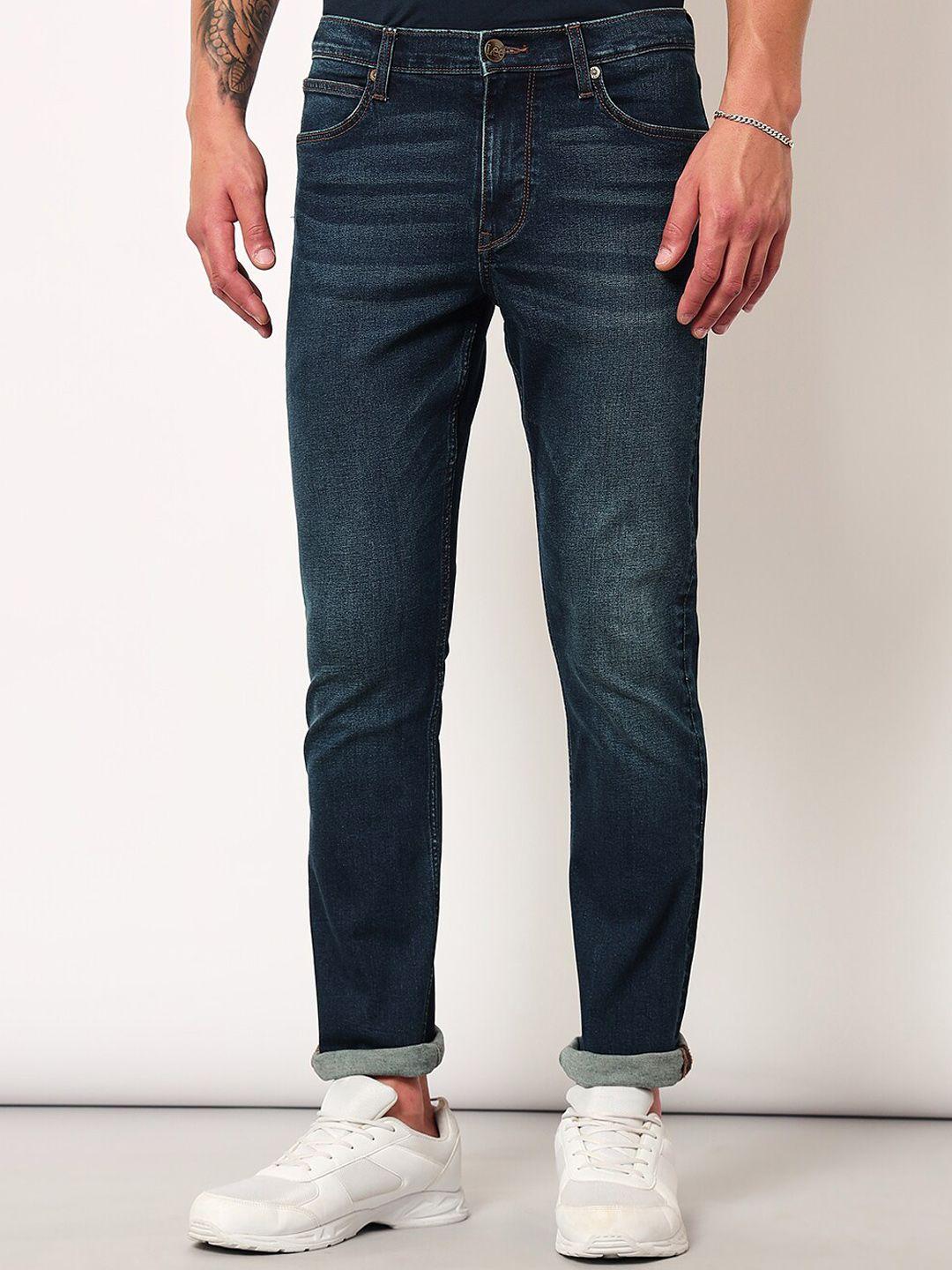 lee-men-rodeo-mid-rise-clean-look-light-fade-stretchable-jeans