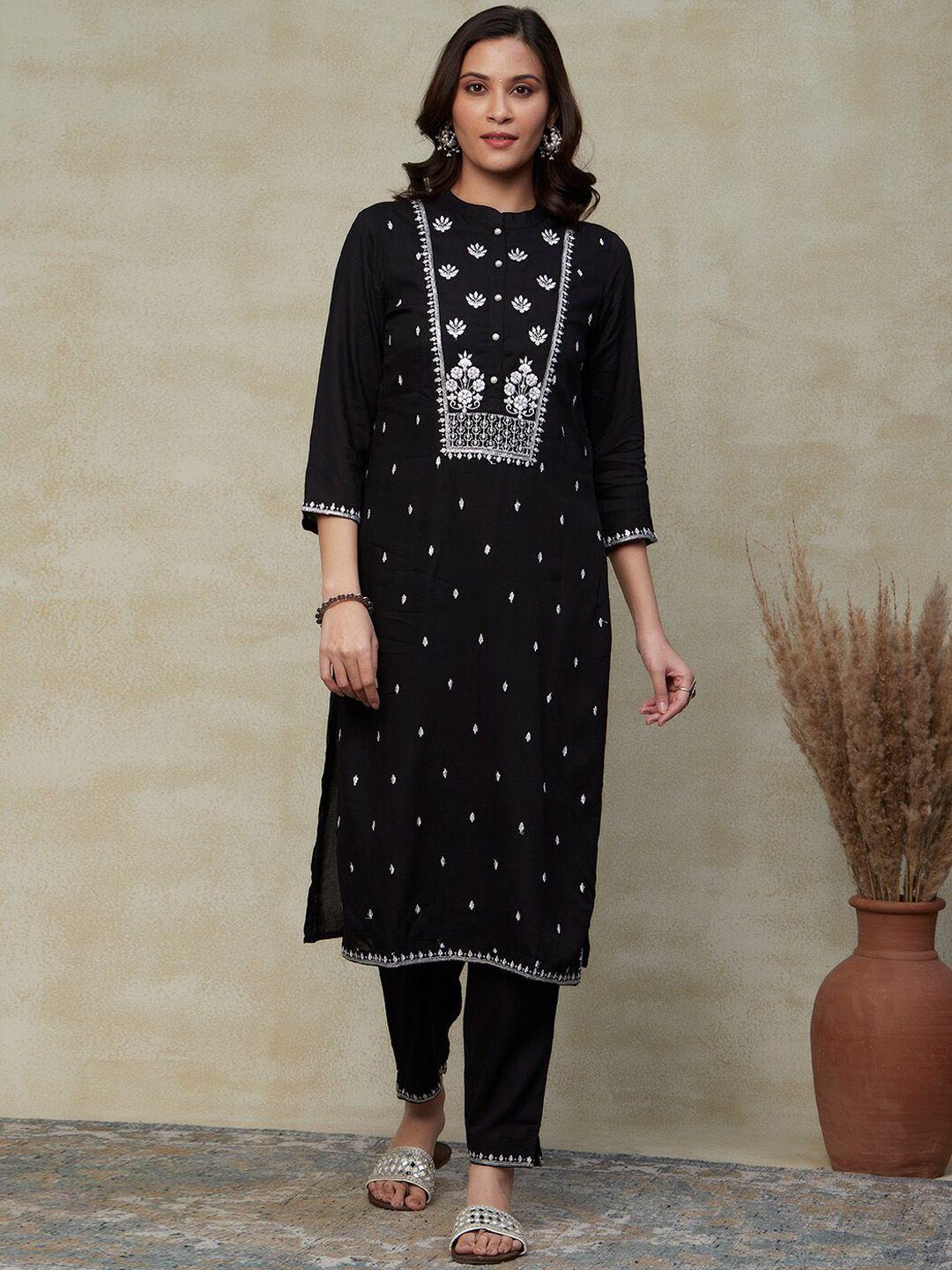 FASHOR Floral Embroidered Regular Kurta With Trousers