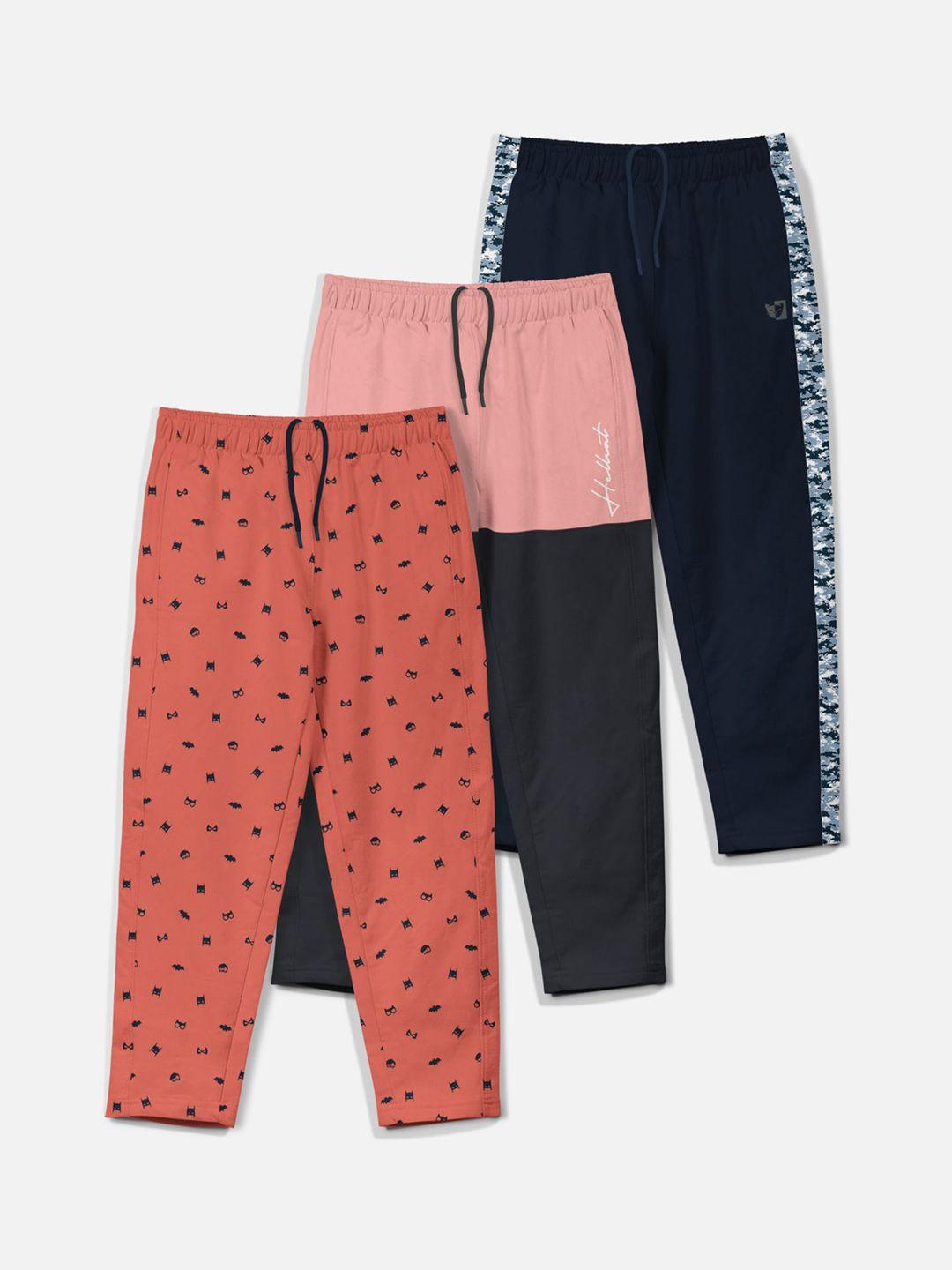 hellcat-boys-pack-of-3-conversational-printed-mid-rise-cotton-track-pants