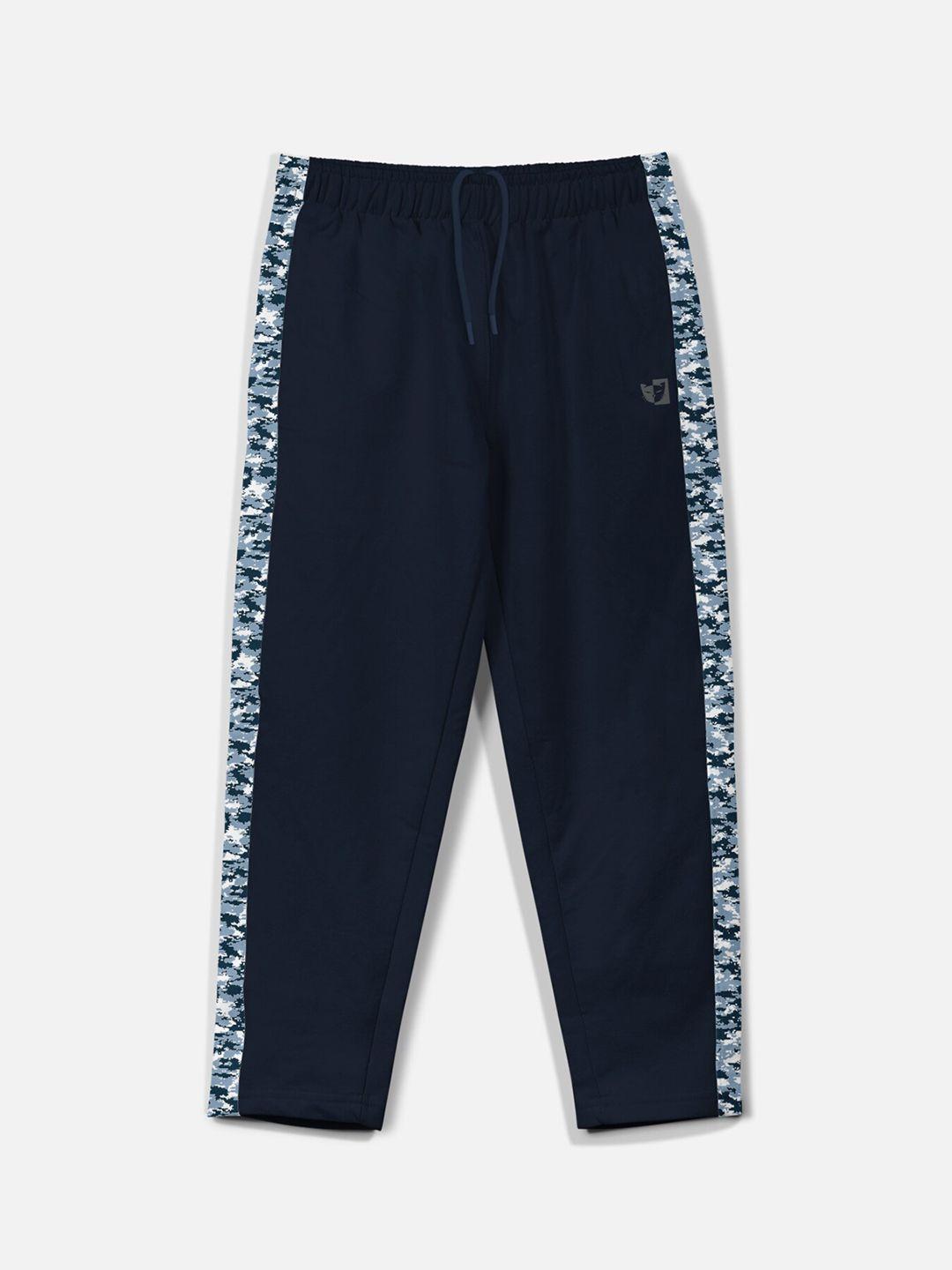 hellcat-boys-camouflage-printed-track-pants