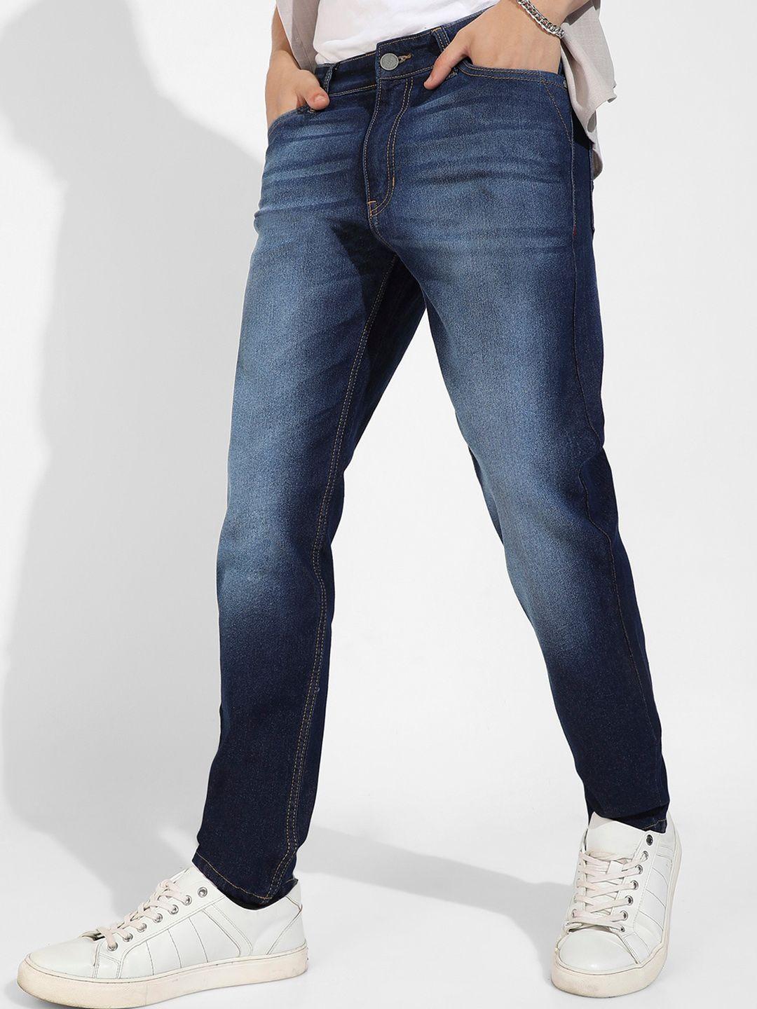 campus-sutra-men-navy-blue-smart-slim-fit-heavy-fade-stretchable-jeans