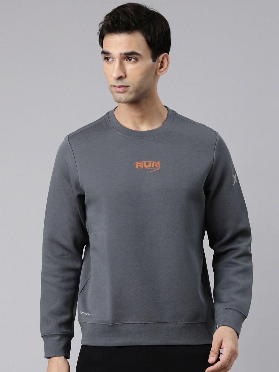 xtep-typography-printed-round-neck-sweatshirt