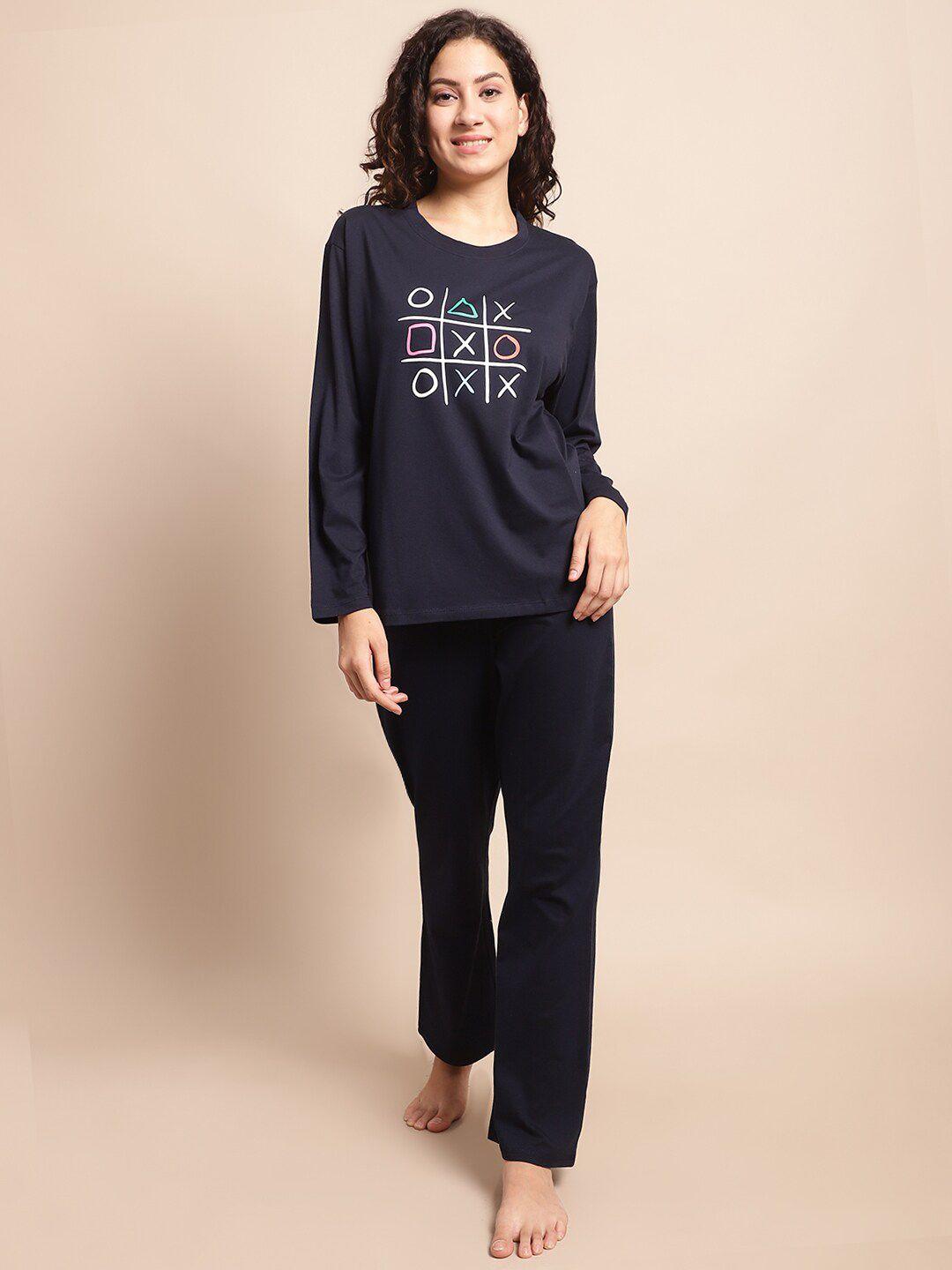 Kanvin Navy Blue & White Geometric Printed Pure Cotton Tshirt & Pyjamas