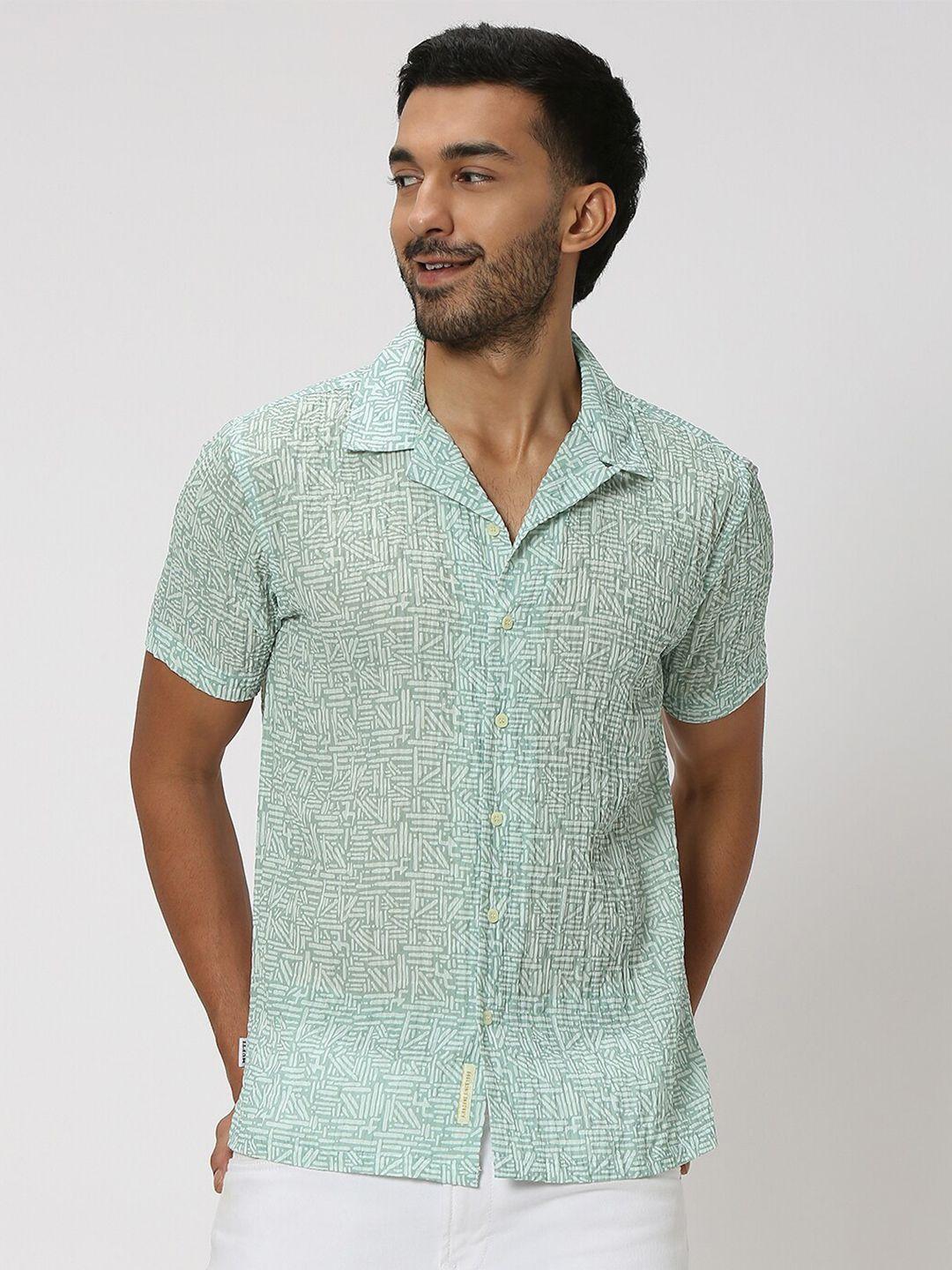 Mufti Men Green Slim Fit Opaque Printed Casual Shirt