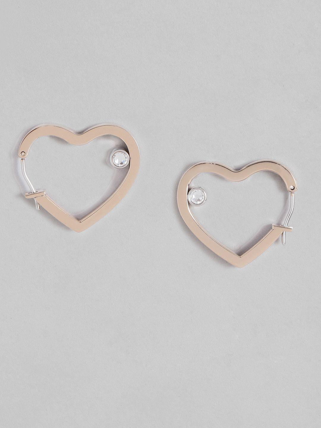 tommy-hilfiger-minimal-heart-shaped-stud-earrings