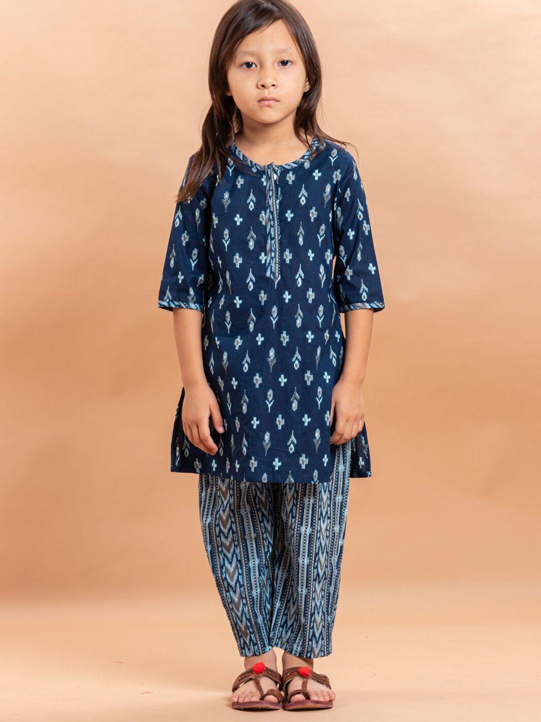 Sangria Girls Ethnic Motifs Printed Pure Cotton Straight Kurta With Trousers