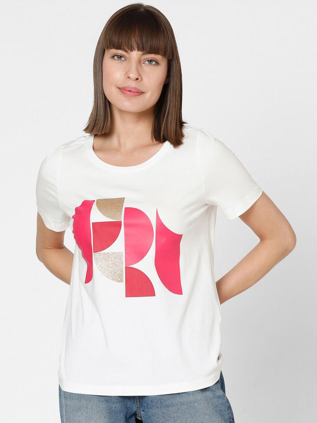 vero-moda-abstract-printed-round-neck-cotton-regular-t-shirt