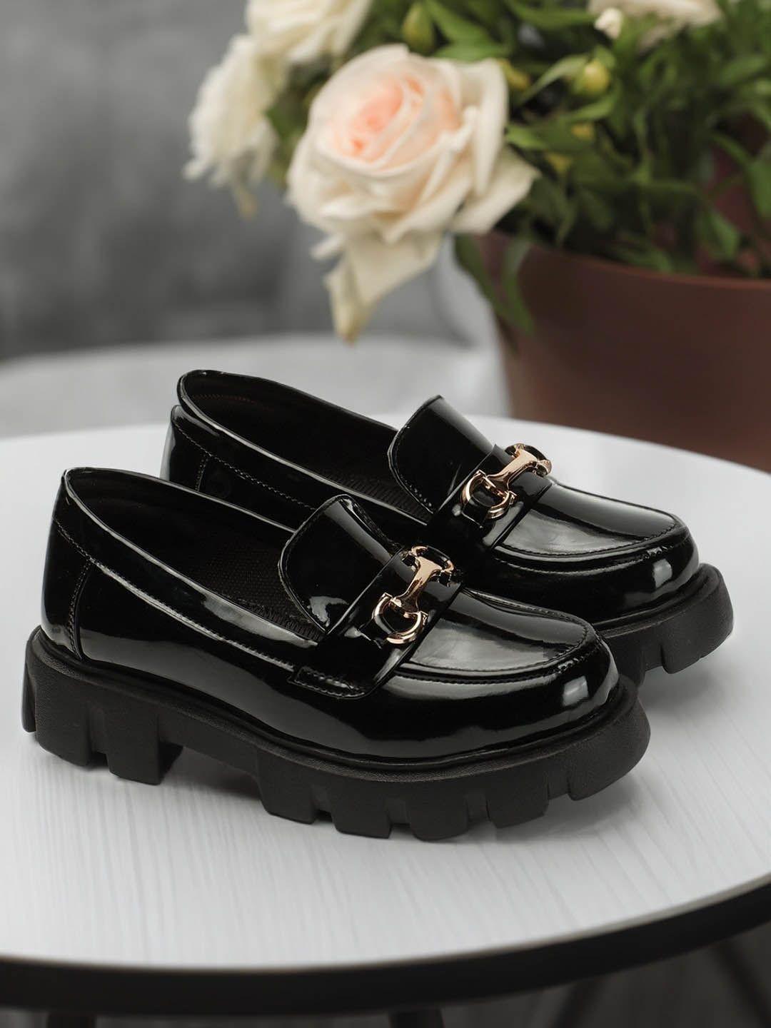 OPHELIA Women Black Boat Shoes