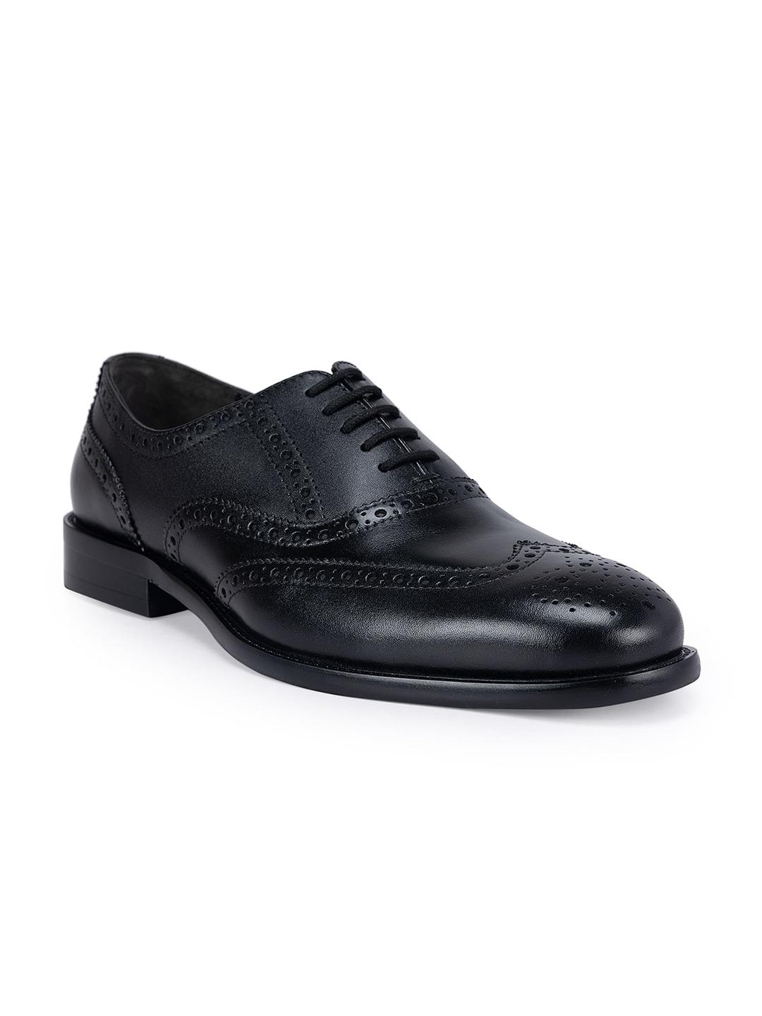 ROSSO BRUNELLO Men Textured Leather Formal Brogues