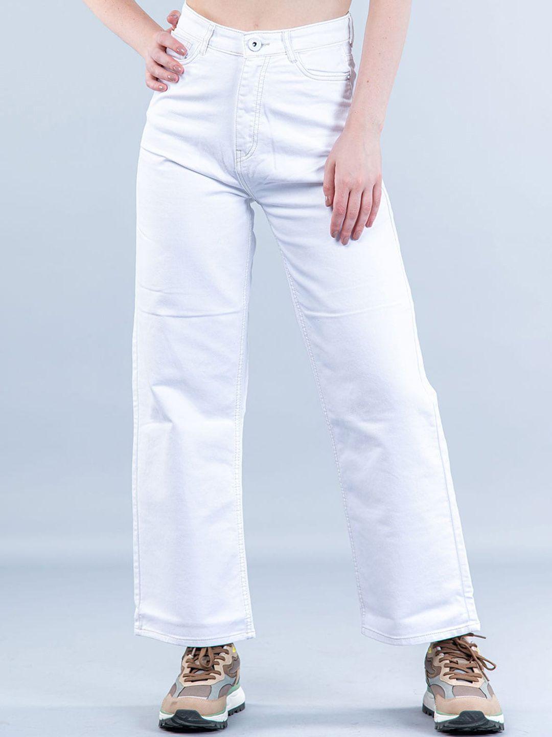 tistabene-women-comfort-flared-fit-stretchable-clean-look-jeans