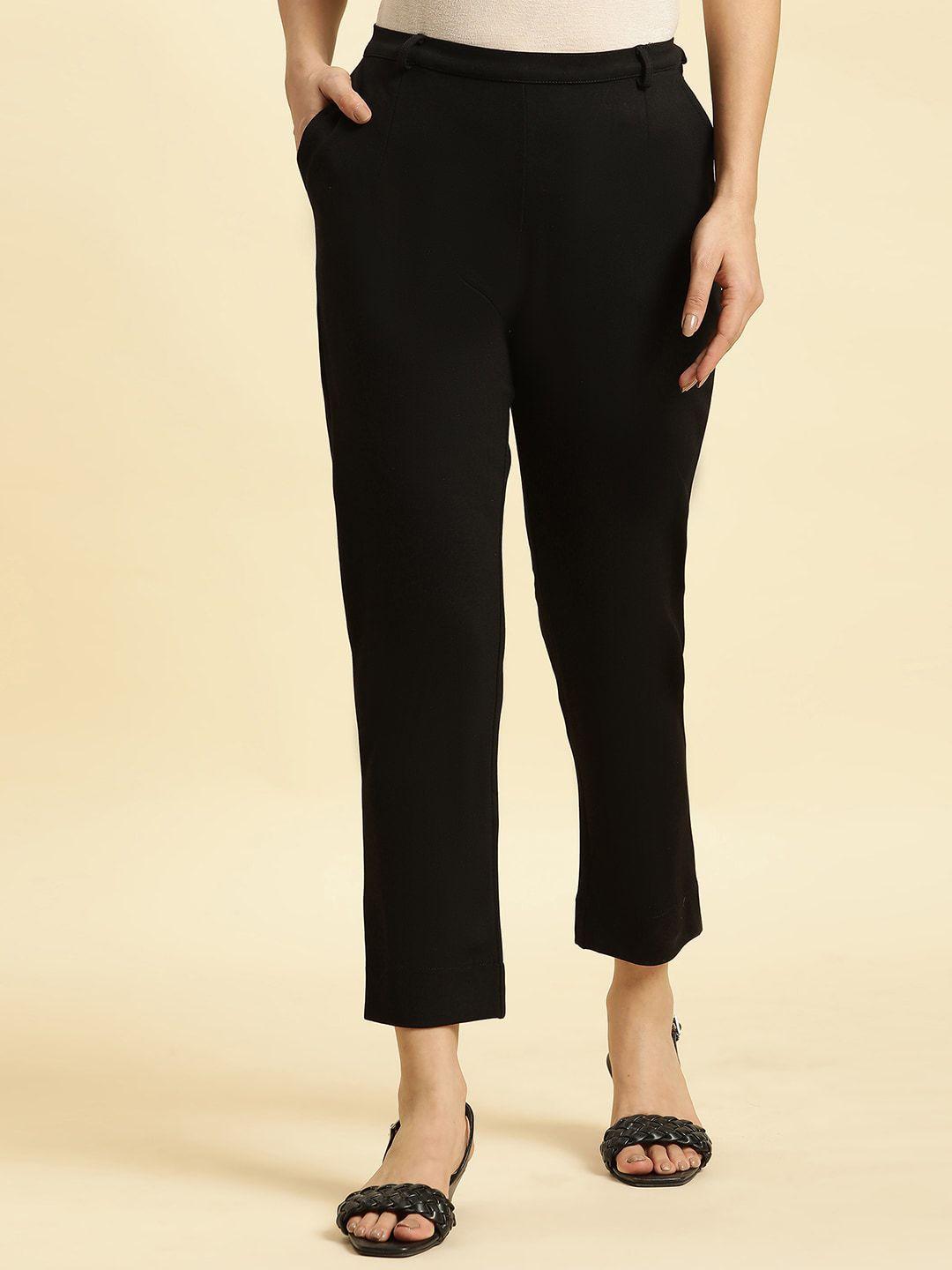 w-women-slim-fit-mid-rise-plain-cropped-trousers