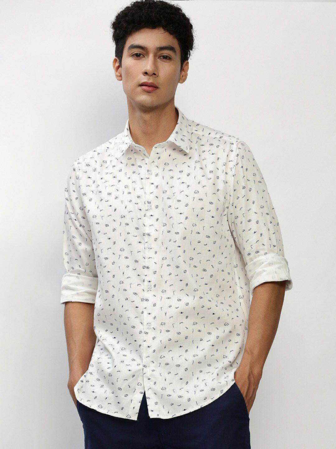 SHOWOFF Smart Slim Fit Printed Cotton Casual Shirt