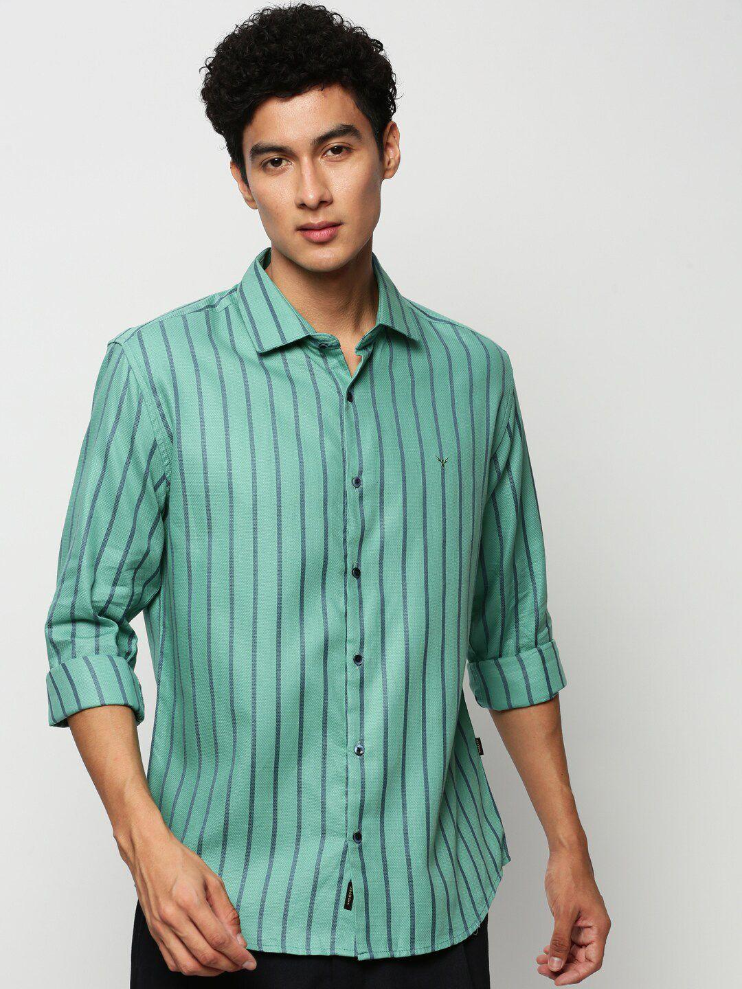 SHOWOFF Premium Slim Fit Vertical Striped Opaque Cotton Casual Shirt