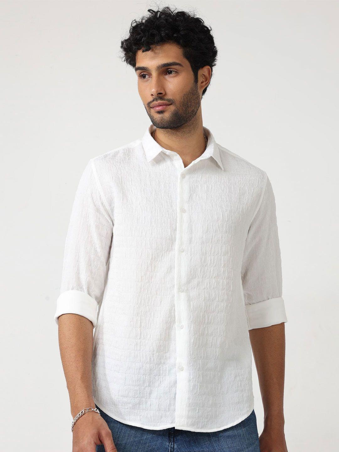 badmaash-slim-fit-self-design-casual-shirt