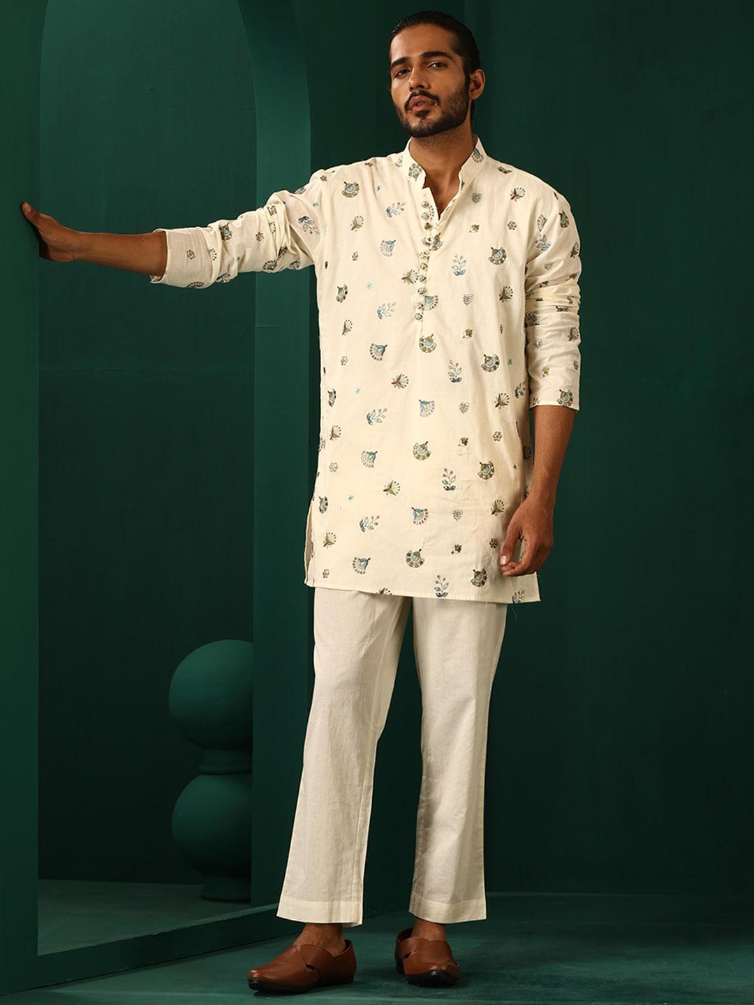trueBrowns Floral Embroidered Thread Work Pure Cotton Kurta With Trousers