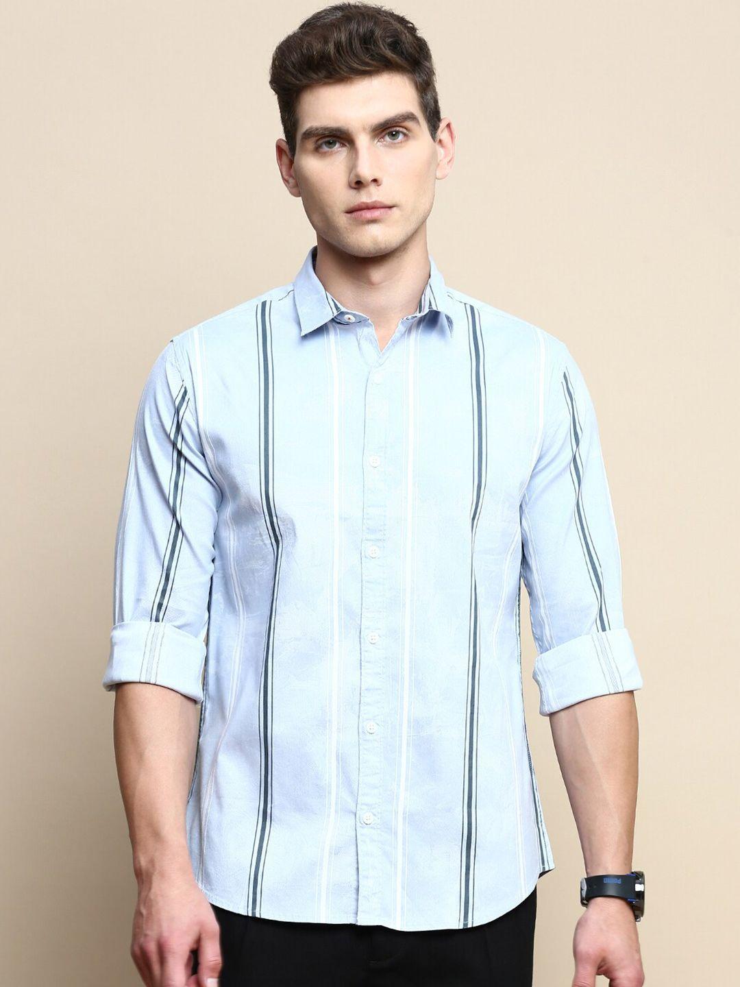 invictus-men-blue-sport-slim-fit-opaque-striped-casual-shirt