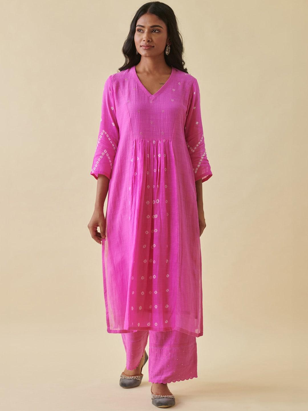 prakriti-jaipur-bandhani-printed-v-neck-pleated-cotton-straight-kurta