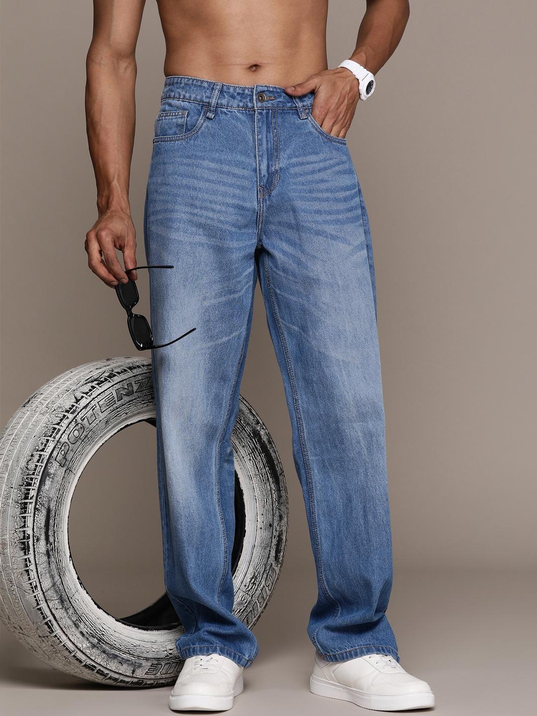 The Roadster Lifestyle Co. Men Pure Cotton Straight Fit Jeans