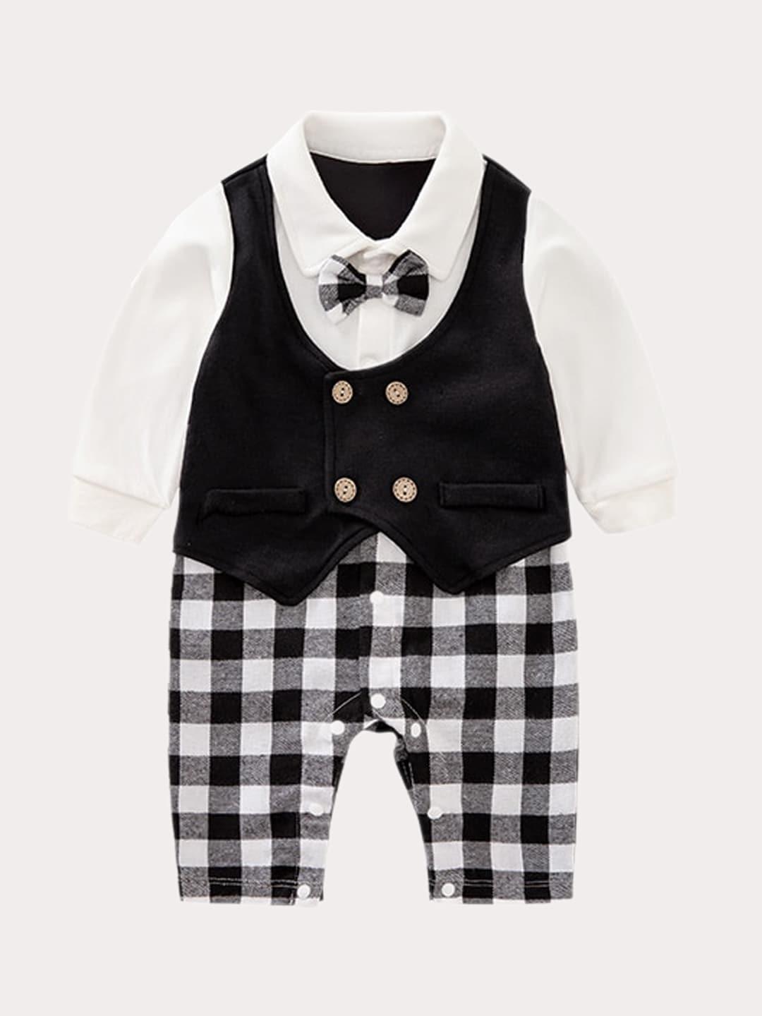 stylecast-infant-boys-black-&-white-checks-pure-cotton-rompers